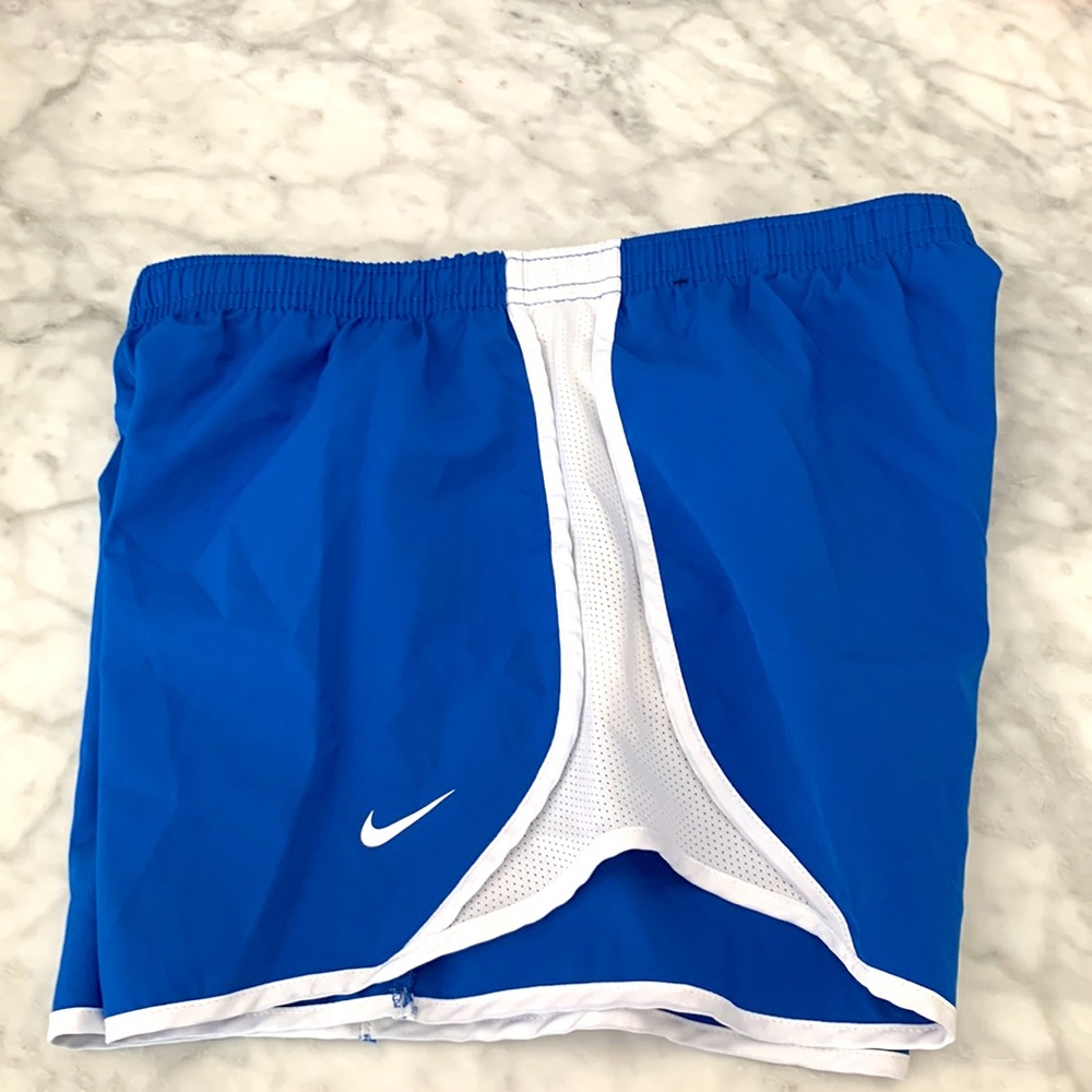 Nike girls athletic shorts